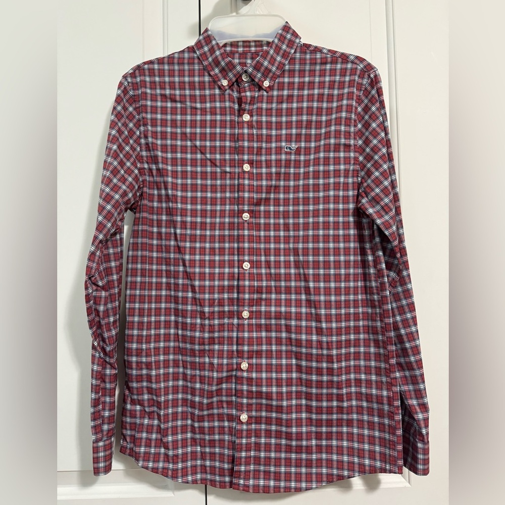 Boys L vineyard vines performance shirt